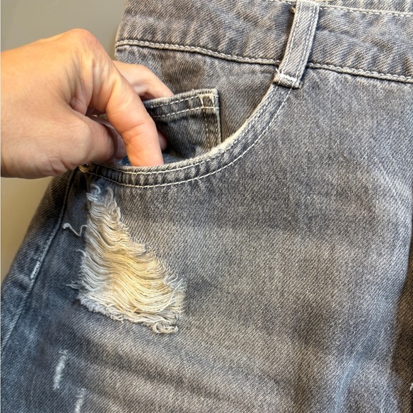 Zara Gray Denim Jean Shorts Distressed High Rise Vintage Style Button up Small - Picture 4 of 9